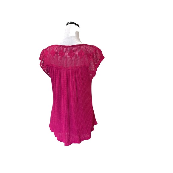 Lucky Brand Magenta Pink Crochet Lace Yoke Gauze Top Short Sleeve Small - Picture 2 of 6